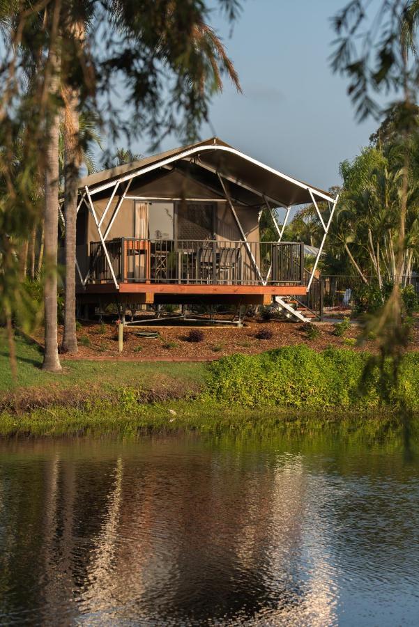 Deluxe Safari Tent