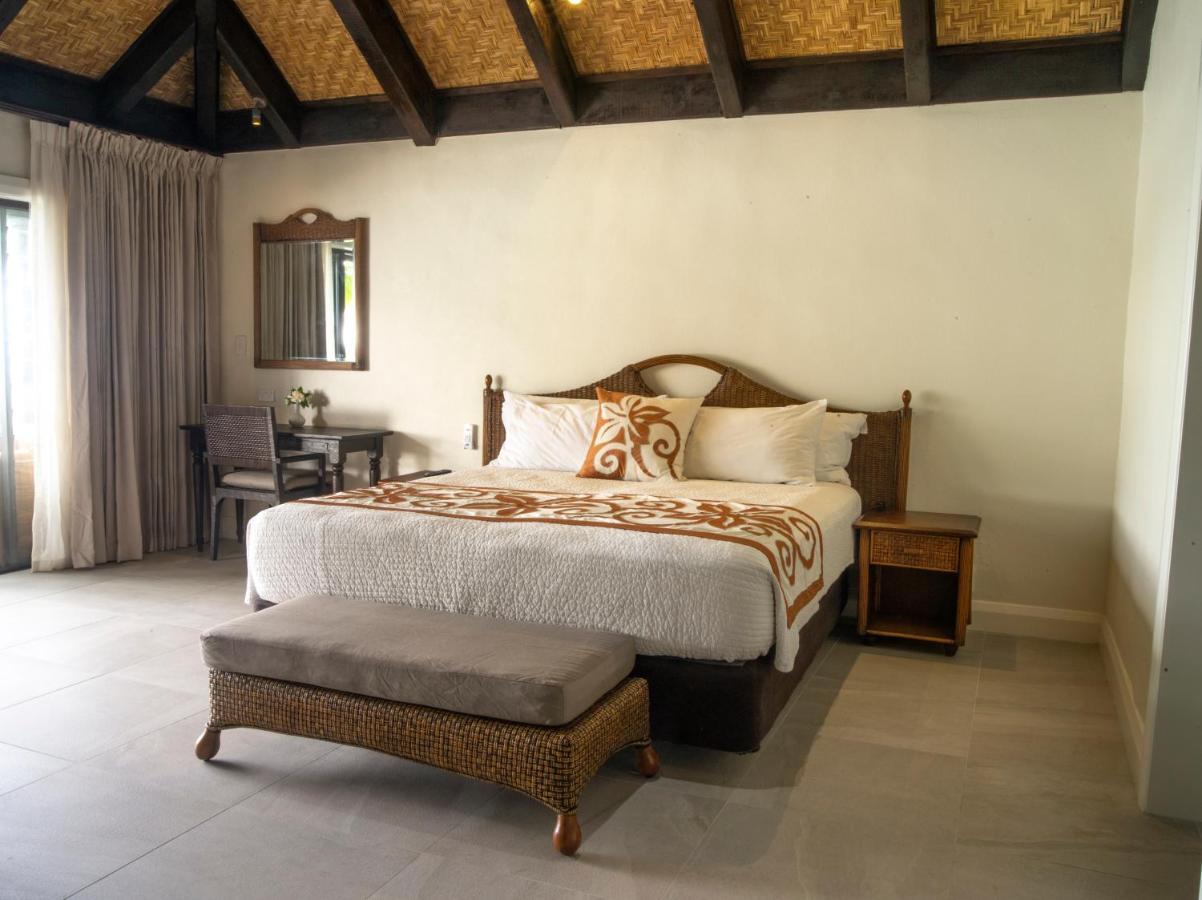 Premium Beachfront Suite