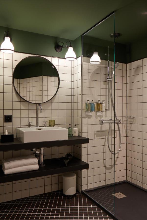 Deluxe Studio with Kitchenette,1183311388:JPEG