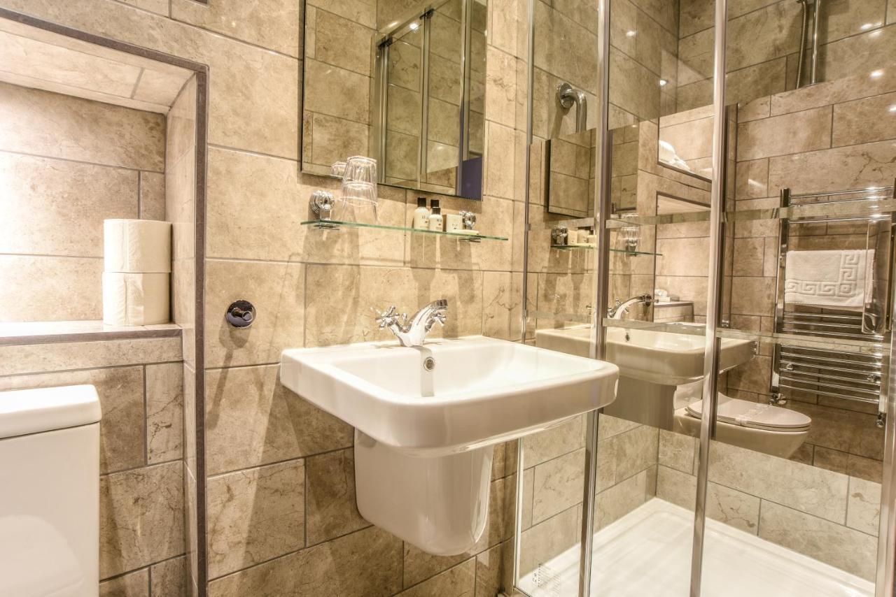 Habitación Doble Deluxe con ducha