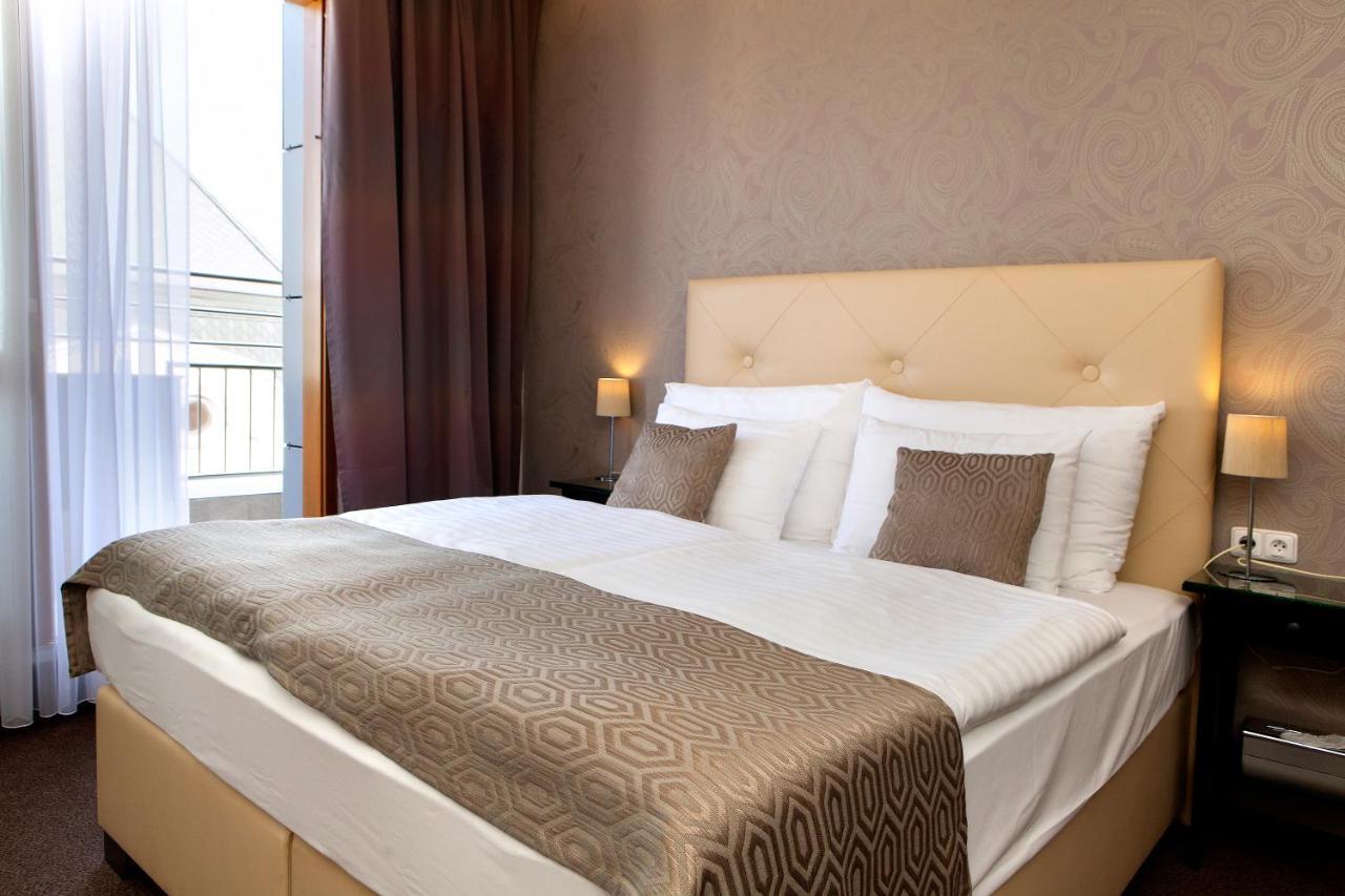 Deluxe Double Room Castle View