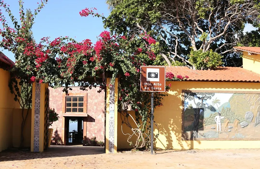 Hotel E Mirante Recanto Alto Da Serra-1