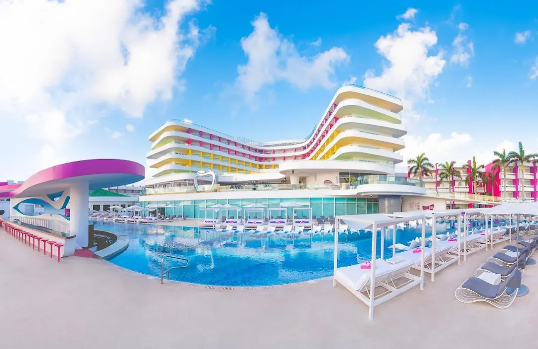 Temptation At The Tower Cancun Resort (Adults Only)-1