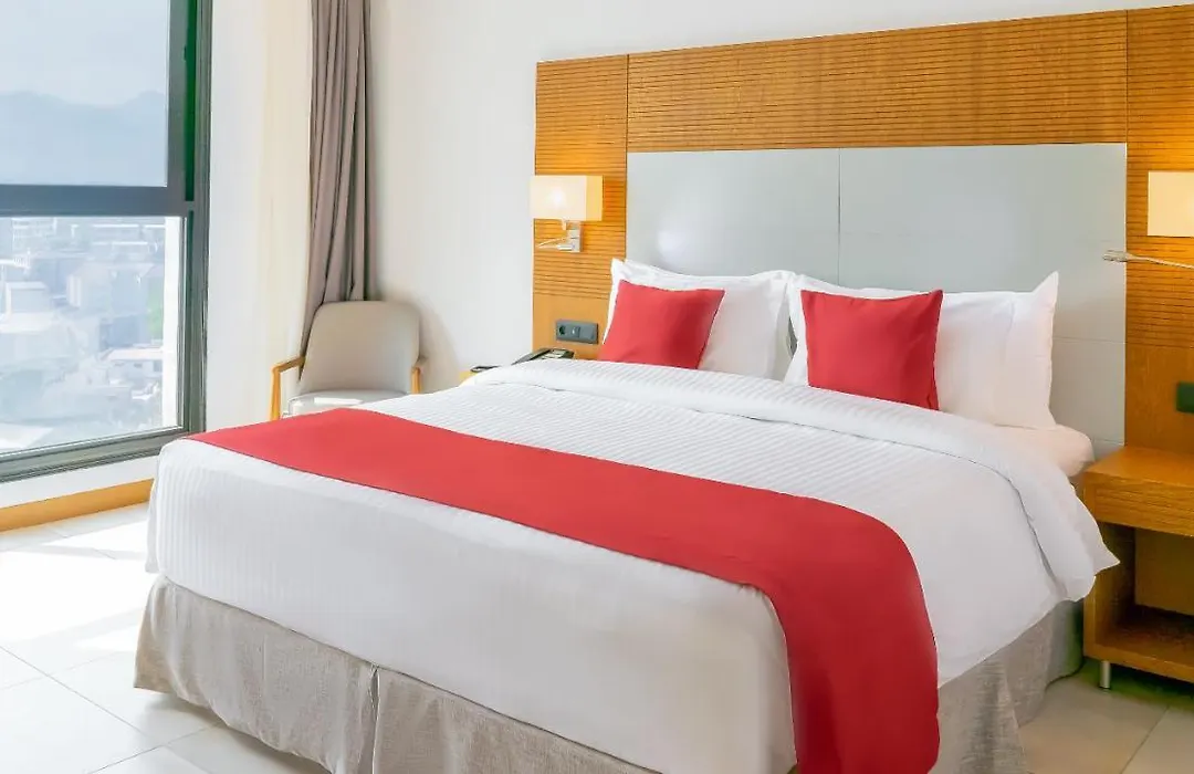 Star Land Hotel Bastos-1