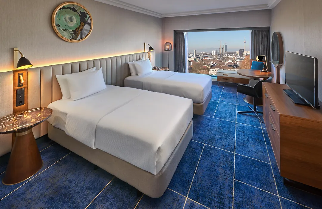 Hilton Frankfurt City Centre-1