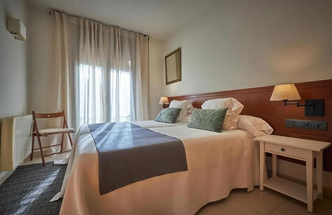 Hotel-Hostal Sport-1
