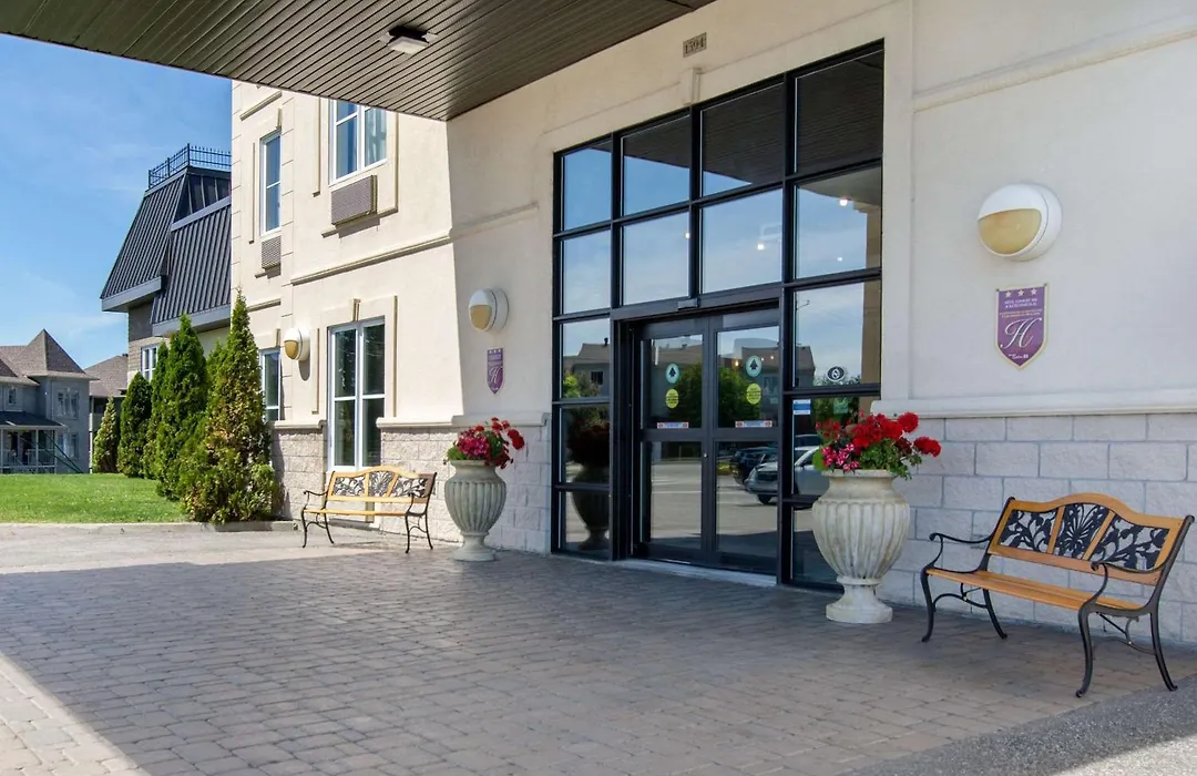 Comfort Inn & Suites-1