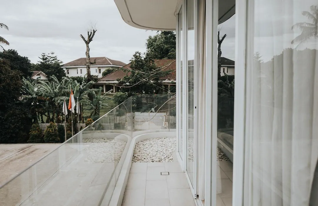 Art Deco Luxury Hotel & Residence-1