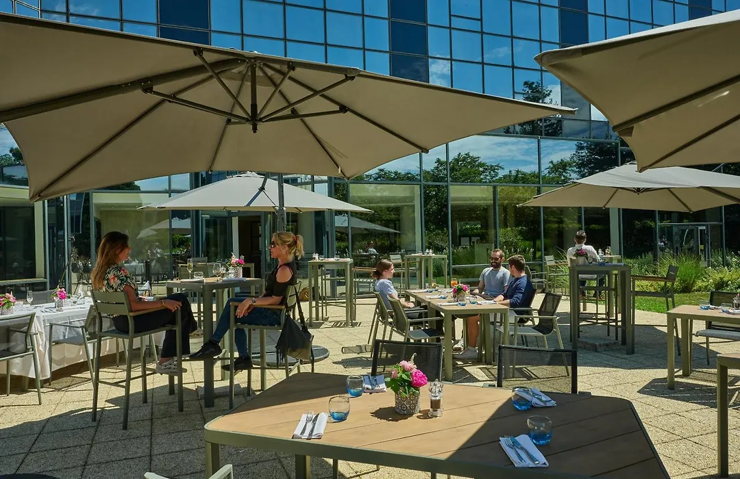 Courtyard by Marriott Paris Roissy Charles de Gaulle Airport-1
