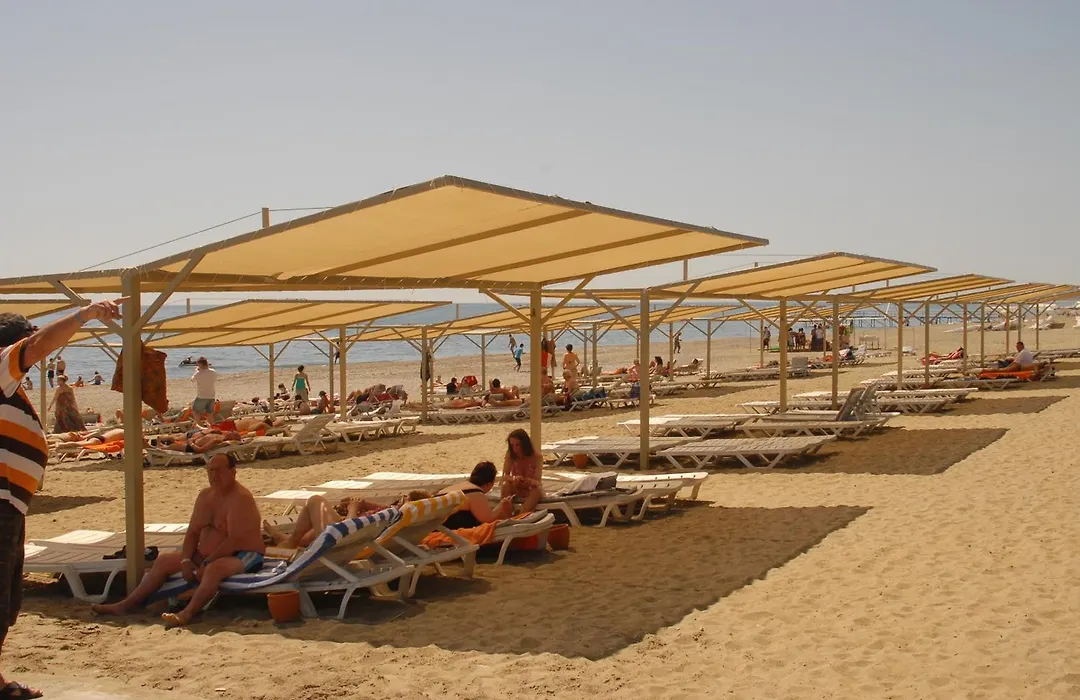 Club Turtas Beach-1