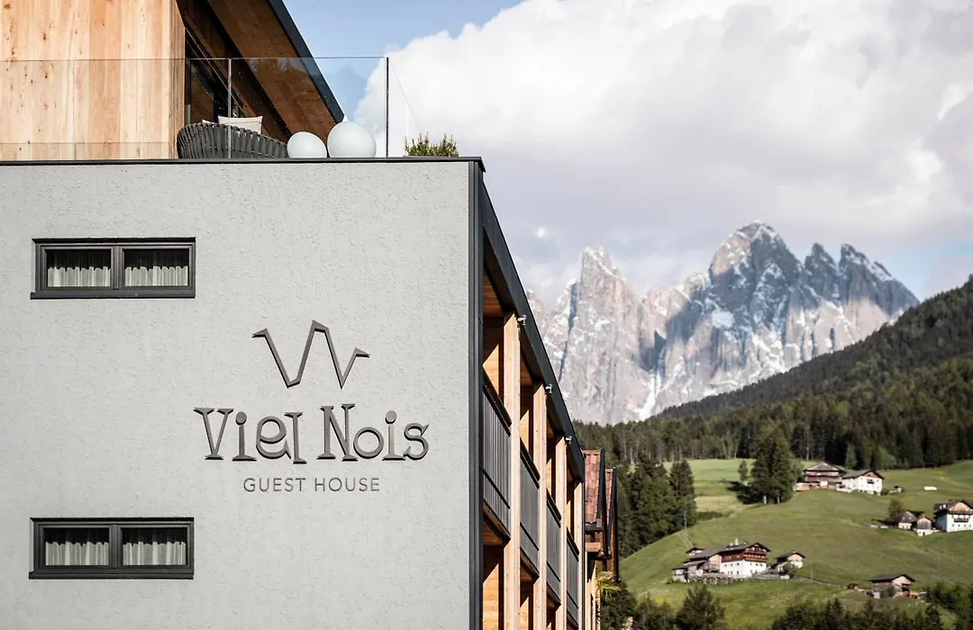 Viel Nois Guest House-1