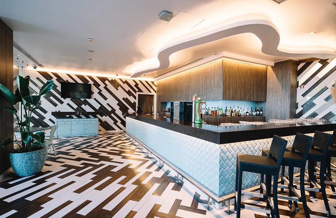 Real Marina Hotel & Spa-1