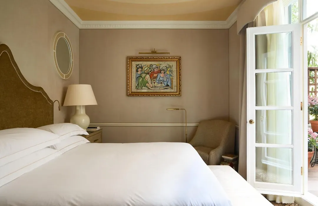 Egerton House-1