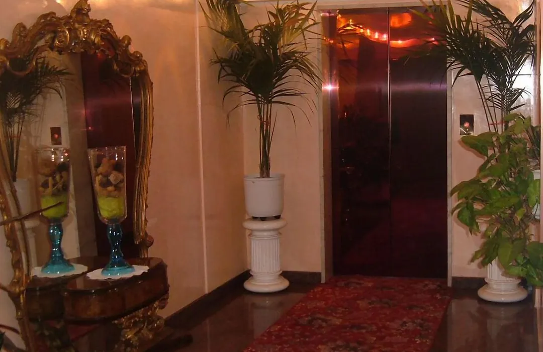 Hotel Roma-1