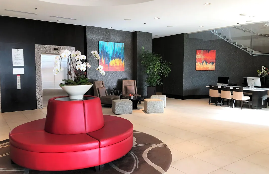 Pinnacle Hotel At The Pier-1