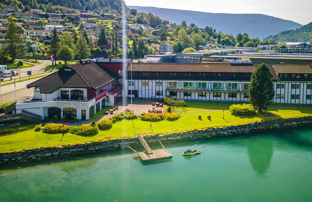 Stryn Hotel-1