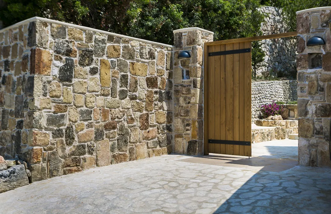 F Zeen Kefalonia (Adults Only)-1