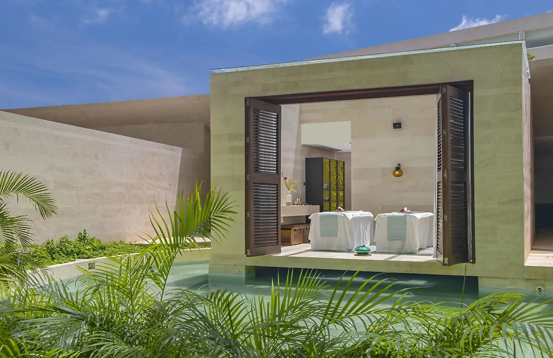 W Punta De Mita-1