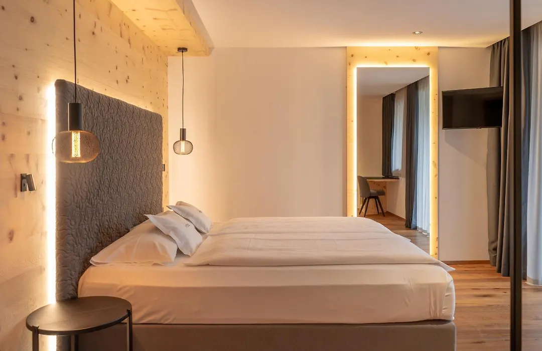 Ladinia Dolomites View - Adults Only-1