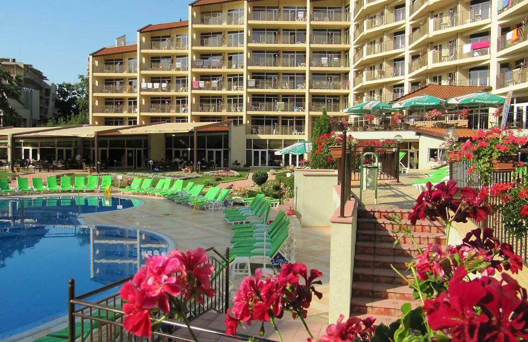 Madara Park Hotel-1