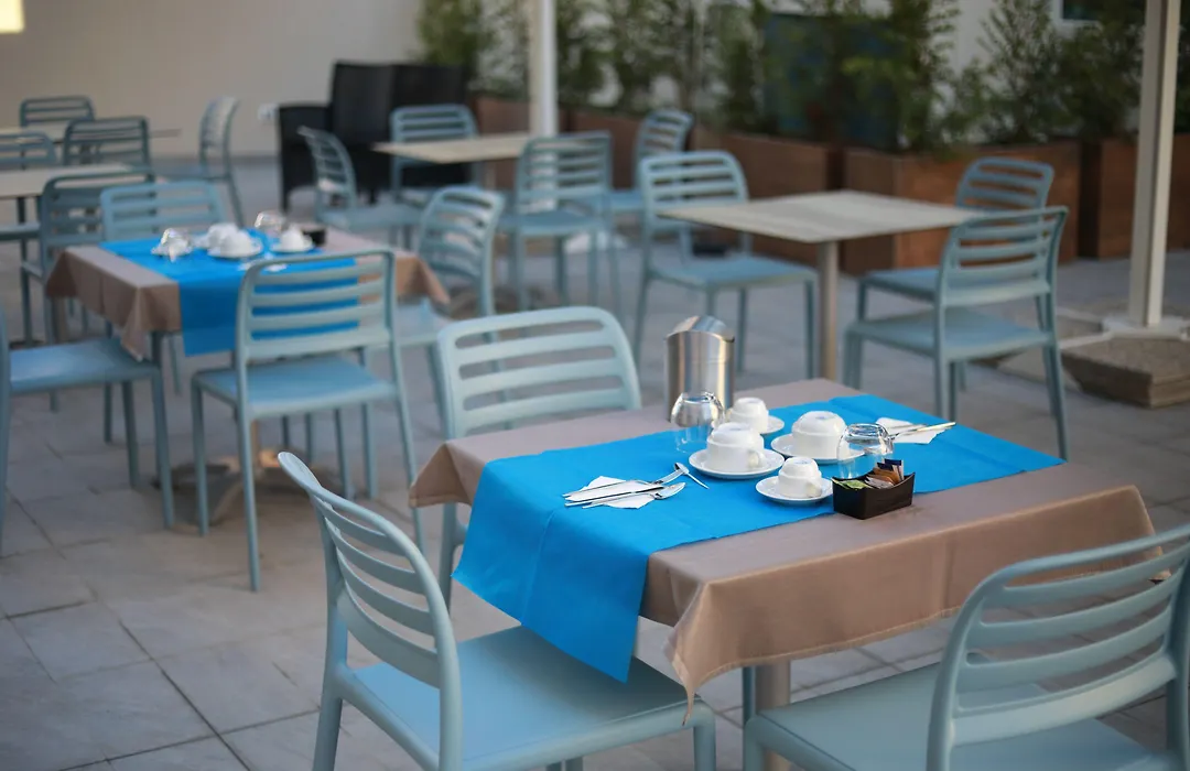 Solmaris Tropea City Center - Rooms & Suites - Private Parking-1