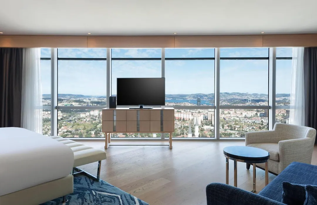 Wyndham Grand Istanbul Levent Hotel & Conference Center-1