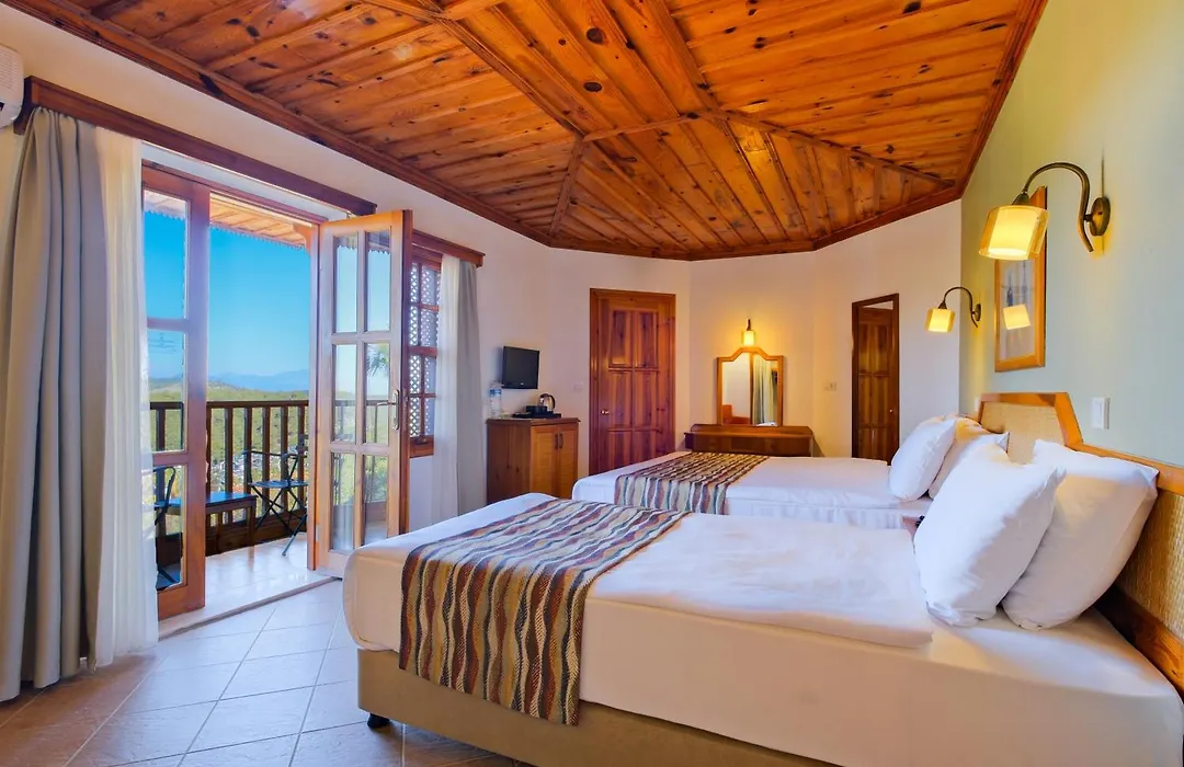 Montana Pine Resort-1