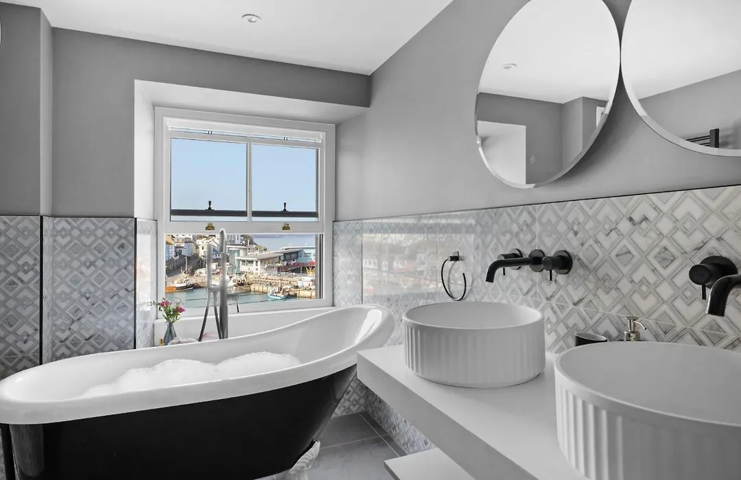 Vigilance Suite - Free Wi-Fi - Sea View-1