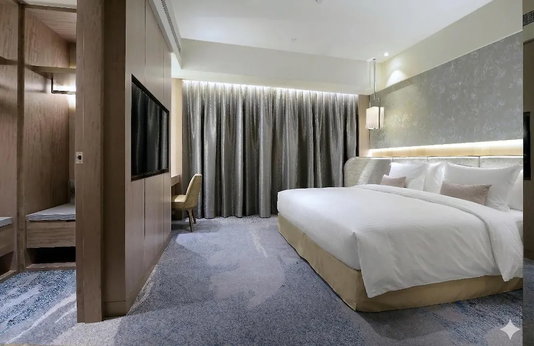 Caesar Park Hotel Banqiao-1