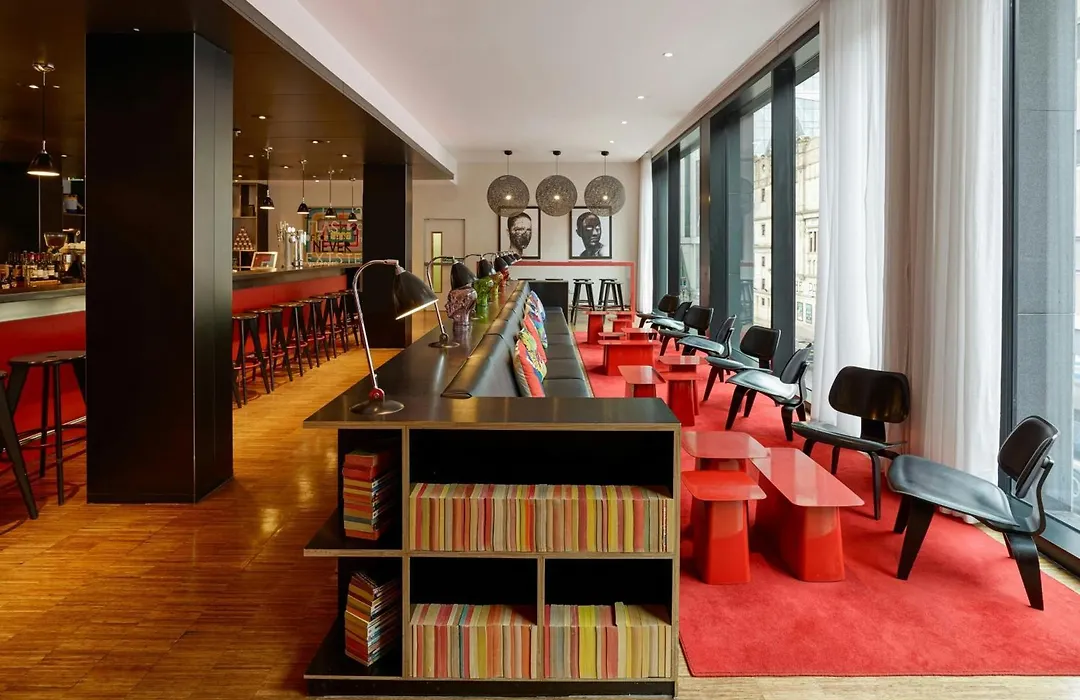 Citizenm Glasgow-1
