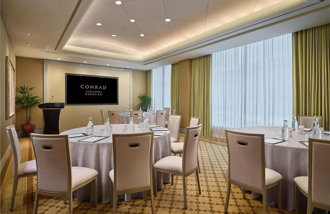 Conrad Singapore Marina Bay-1
