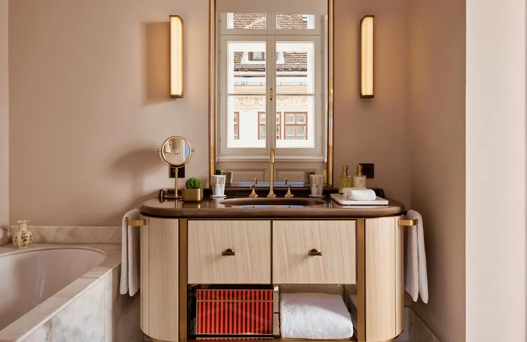 Rosewood Vienna-1