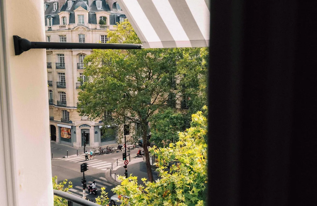 Hotel Lulu Paris-1