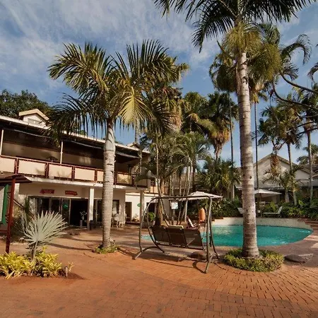 Tamboti Lodge Guest House-3