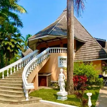 Sunset Villa Boutique Resort-2