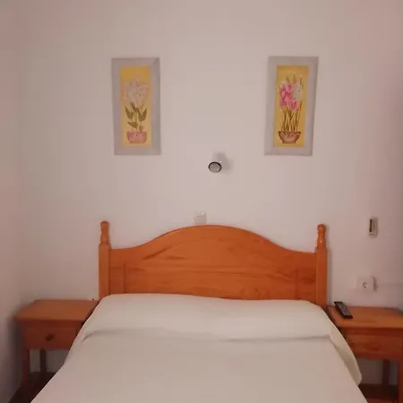 Hostal Sierpes-2