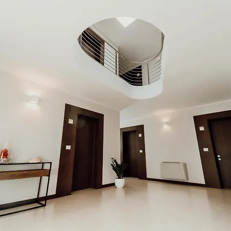 Hotel Falli-2