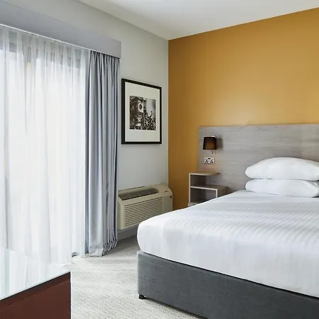 Delta Hotels By Marriott Cheshunt-2