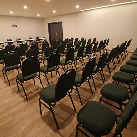 Impar Suites Barao de Cocais-3