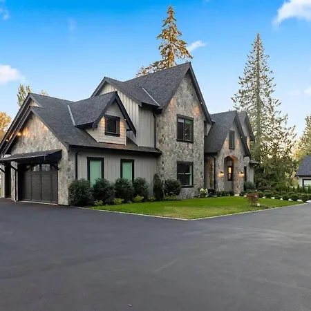 The Fernridge Estate: 5Bd Family Retreat!-3