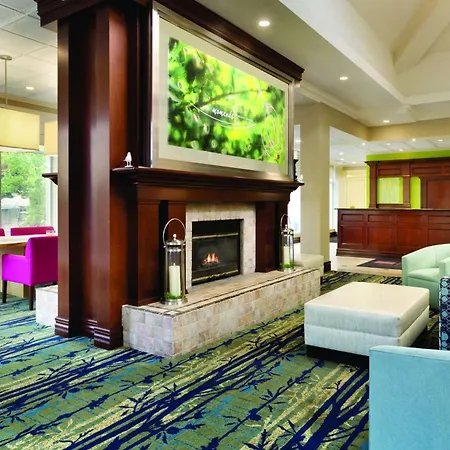 Hilton Garden Inn Niagara-On-The-Lake-3