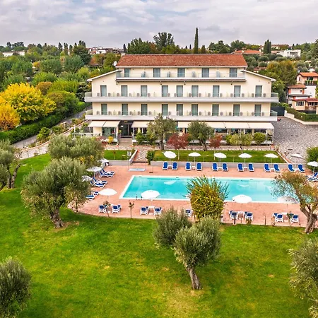 Hotel Villa Paradiso Suite-3