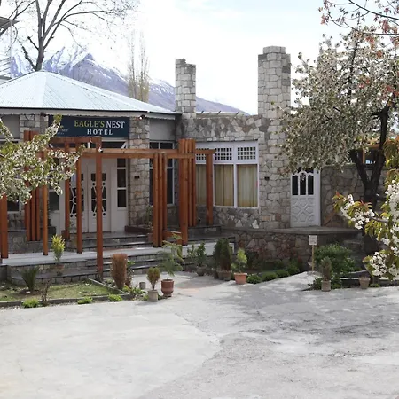 Eagle'S Nest Hotel-3