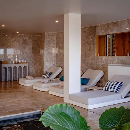 Les Vagues Hotel & Spa-2