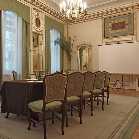 Grand Hotel-3