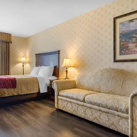 Comfort Inn & Suites-2