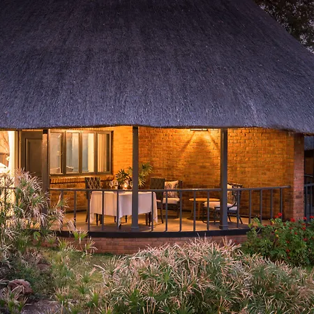 Anantara Stanley & Livingstone Victoria Falls Hotel-2