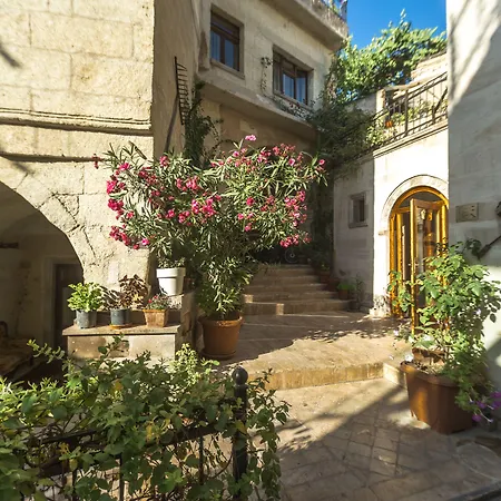 Hidden Cave Hotel-2