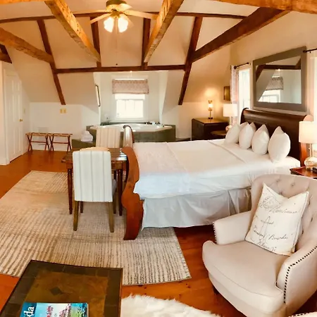 Treadwell Inn-2