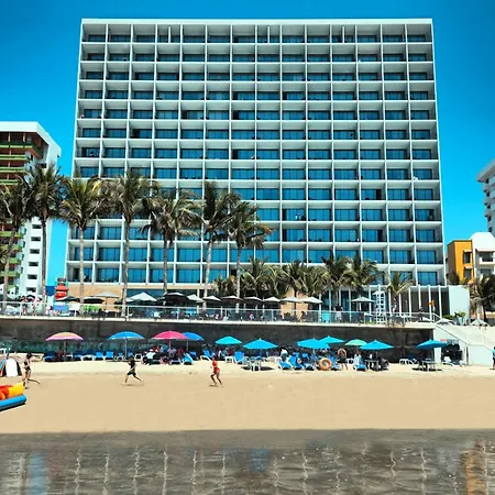 Viaggio Resort Mazatlán-3